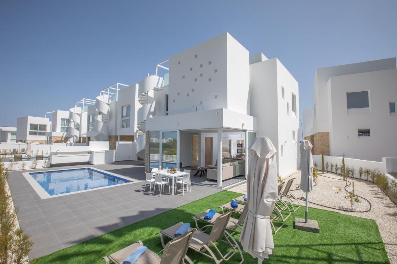 Vie Bleu Villas Protaras Exterior photo